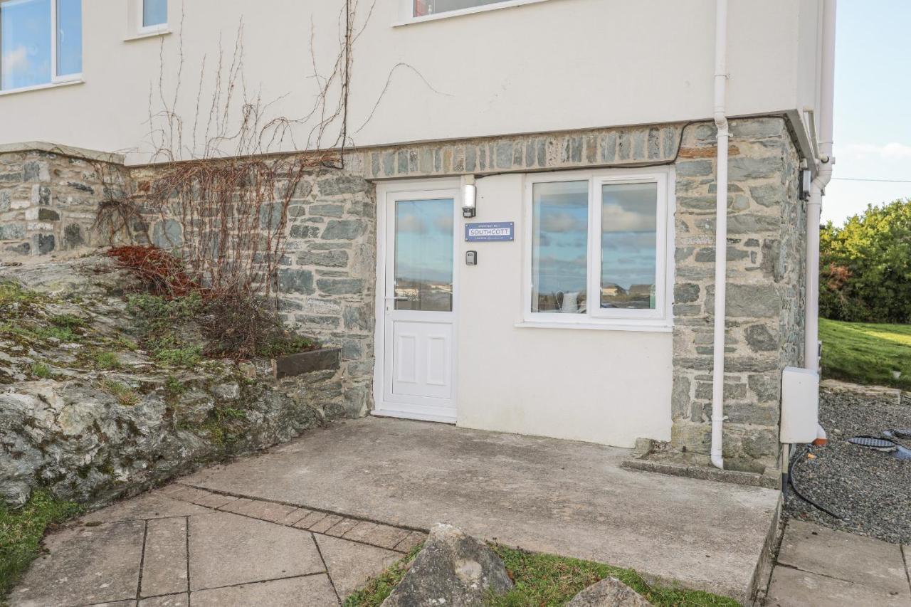 Southcott Apartment Trearddur Exterior photo