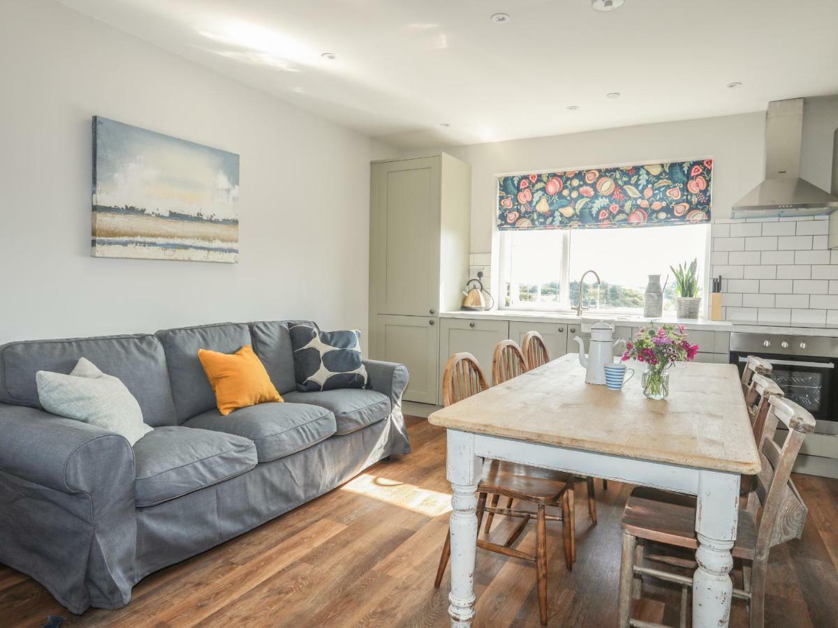 Southcott Apartment Trearddur Exterior photo